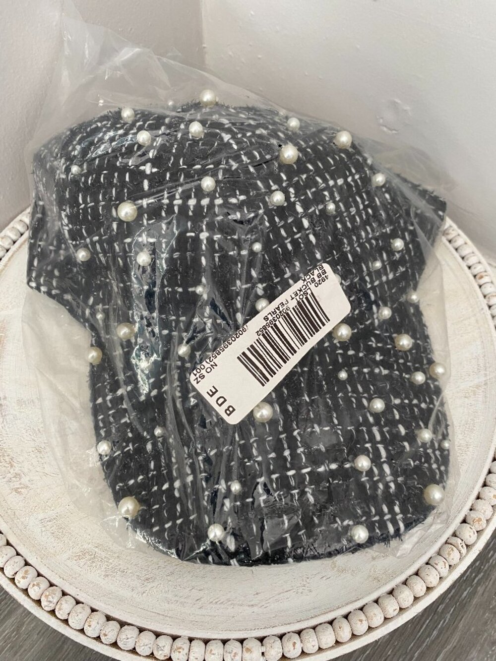 Tweed Pearl Hat